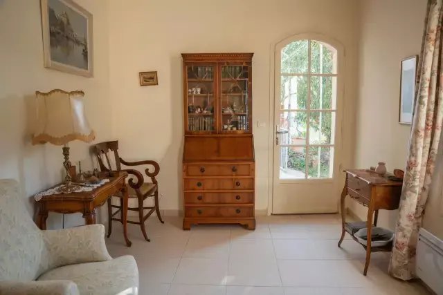 Estate in Cotignac, Provence-Alpes-Côte d'Azur, France 5 - 17257360