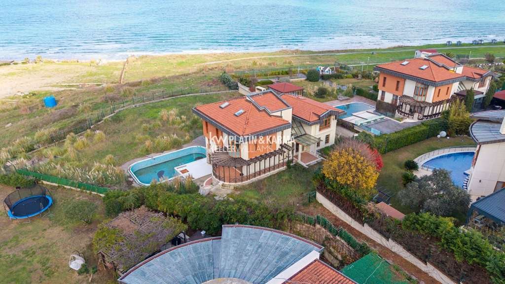 Villa in Kumköy, İstanbul, Turkey 2 - 18680878