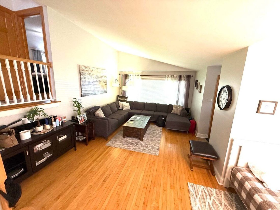 House in Skokie, Illinois, United States 2 - 18682753
