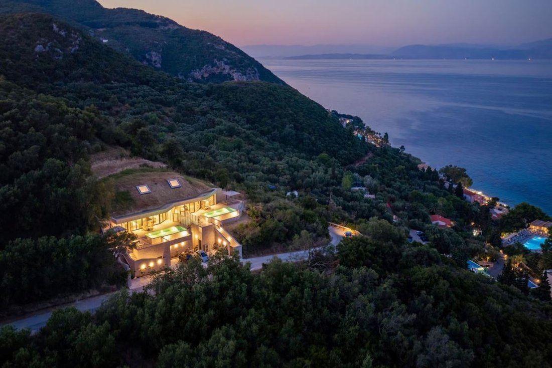 Villa a Northern Corfu, Peloponnese, Western Greece and the Ionian, Grecia 3 - 18295620