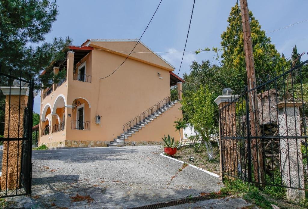 Apartment in Northern Corfu, Peloponnese, Western Greece and the Ionian, Greece 2 - 18680439