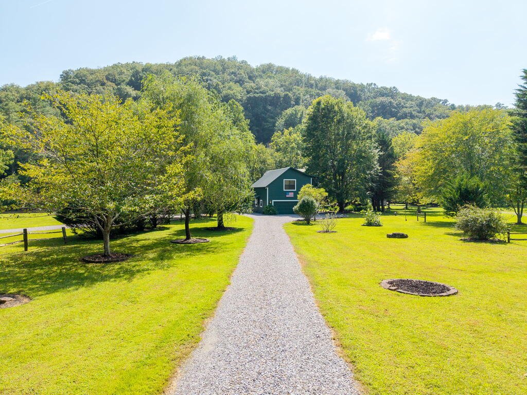 House in Hayesville, North Carolina, United States 4 - 18682220