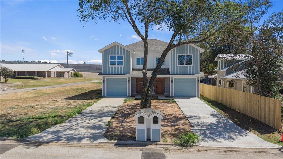 House in Bastrop, Texas, United States 1 - 17714175