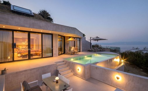 Villa in Northern Corfu, Peloponnese, Western Greece and the Ionian, Grecia 1