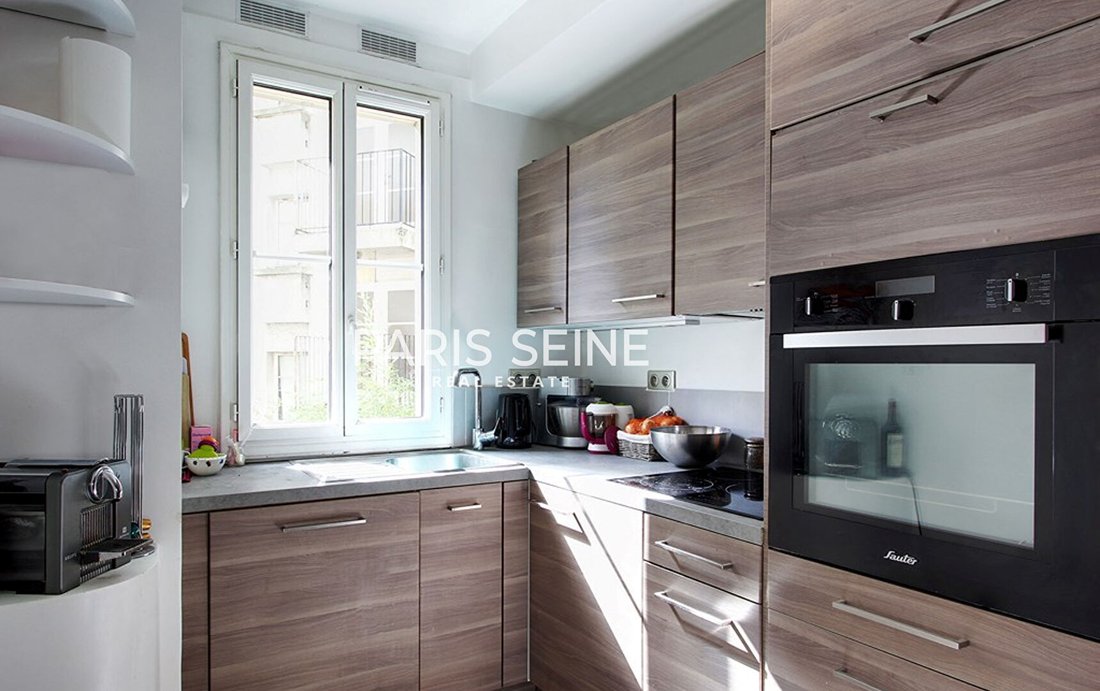 Apartment in Saint Placide, Paris 6e Arrondissement, Paris 4 - 18684000