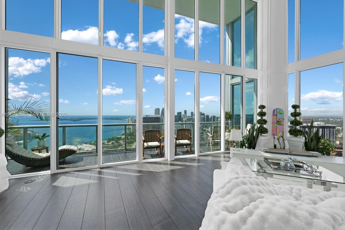 Miami, Florida, United States 2 - 18683284