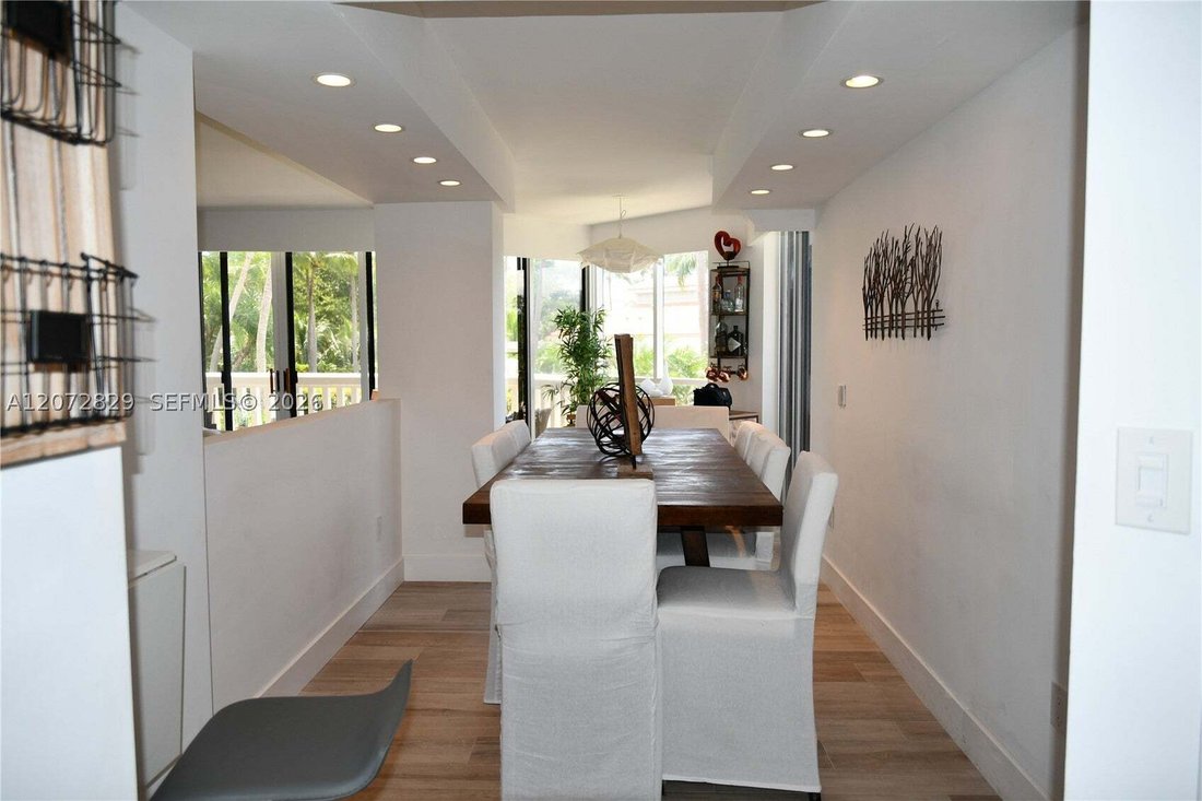 Condo in Golden Beach, Florida, United States 5 - 18682396
