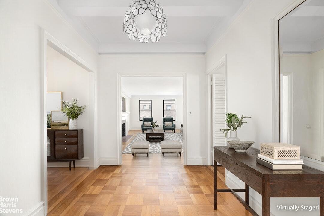 Co Op in New York, New York, United States 1 - 18682576