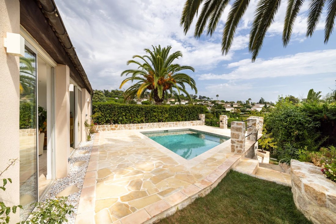 Villa in Vaug, Villeneuve-Loubet, France 4 - 18681430