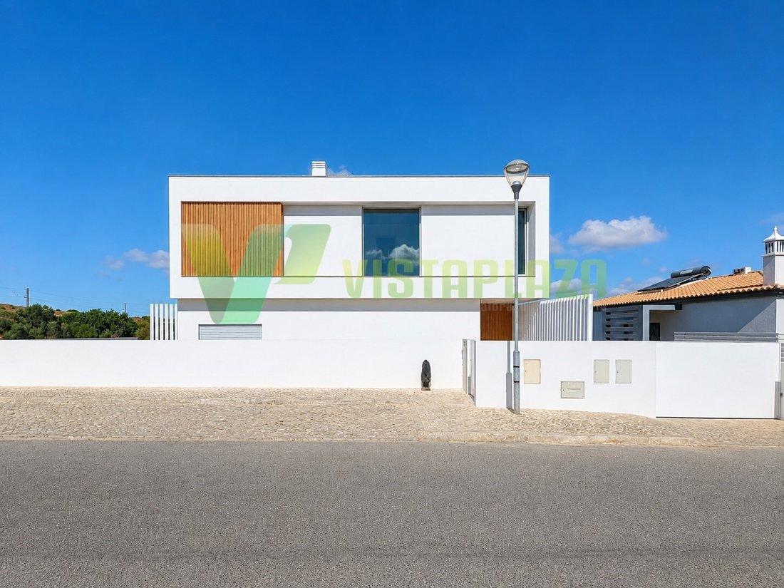 House in Faro (Se e Sao Pedro), Algarve, Portugal 2 - 18683457