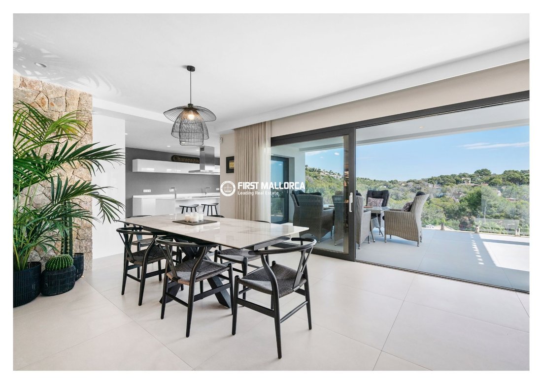 Villa in Portals Nous, Calvia, Balearic Islands 2 - 18681365