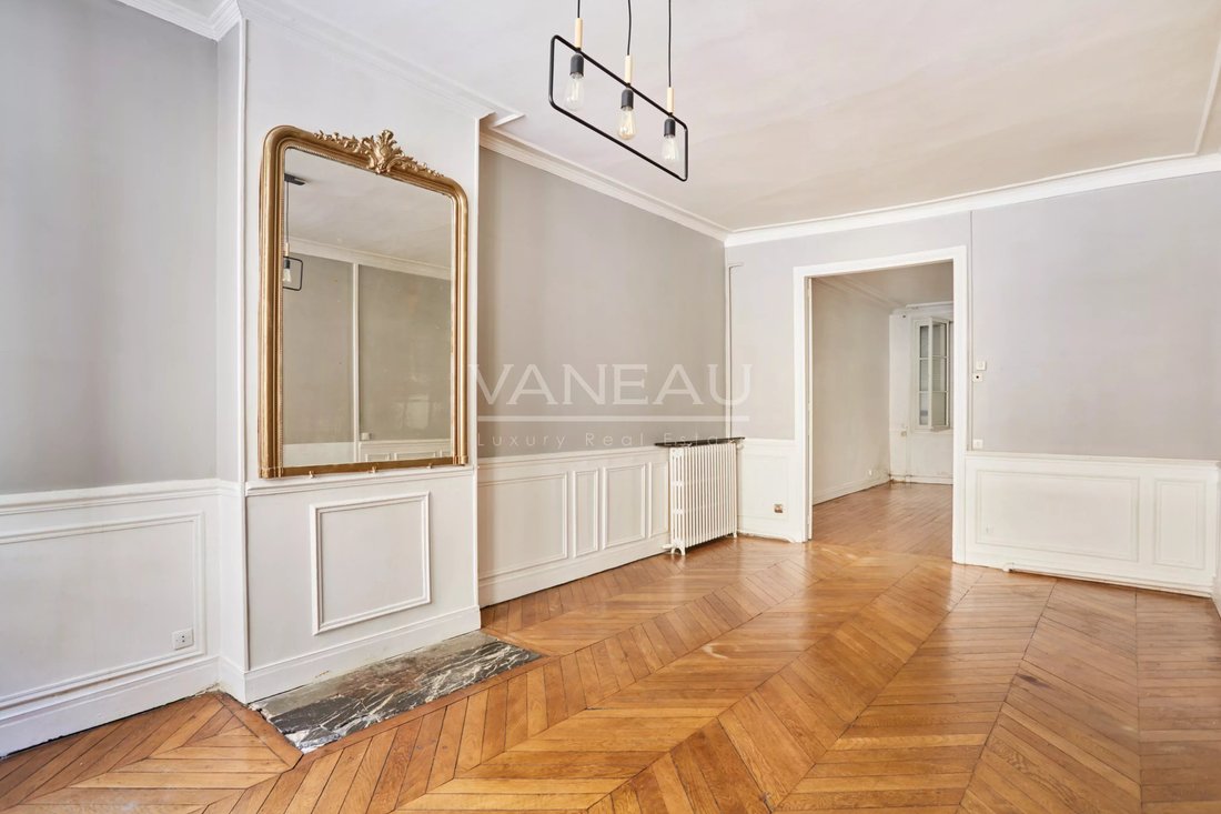 Apartment in Clichy-Trinité, Paris 9e Arrondissement, Paris 3 - 18681407