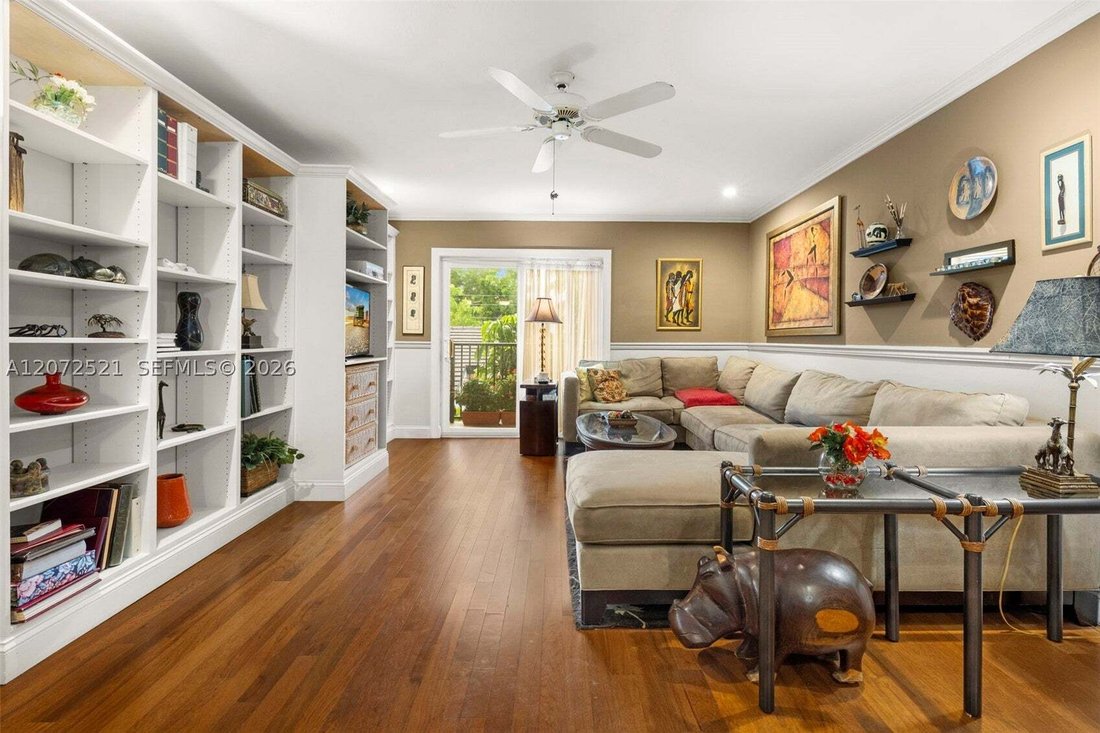 Condo in Miami, Florida, United States 2 - 18680454