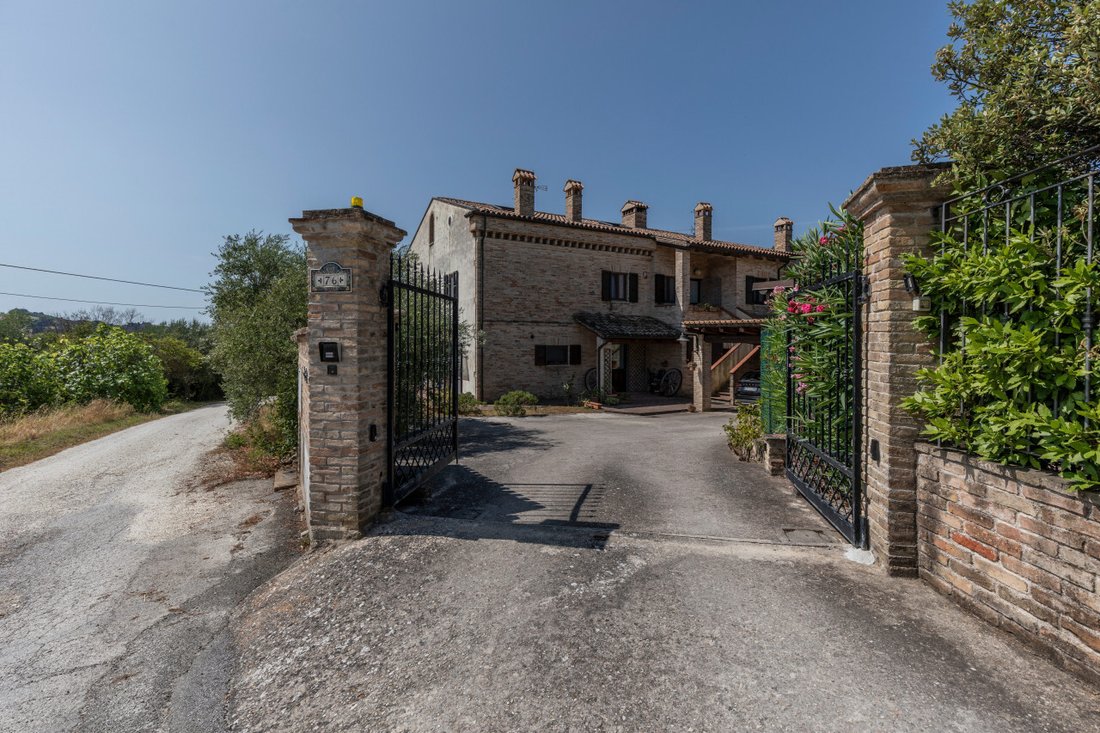 House in Saint Stephen, Ancona, Italy 2 - 18684067