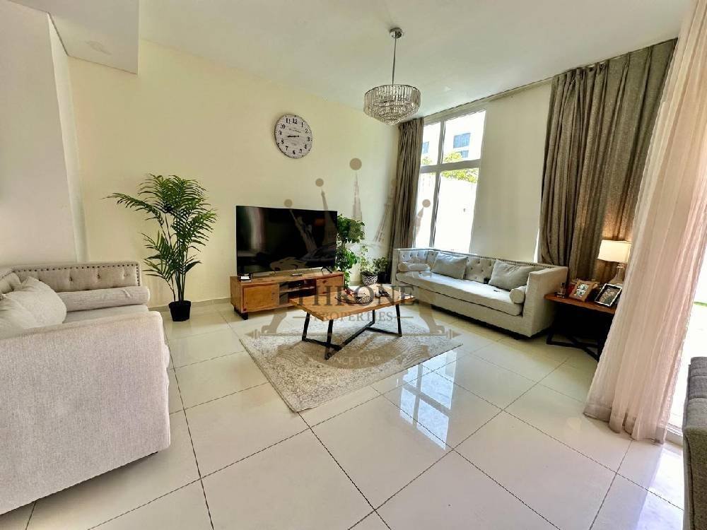 Townhouse in Damac Hills 2, Dubai, United Arab Emirates 2 - 18680572