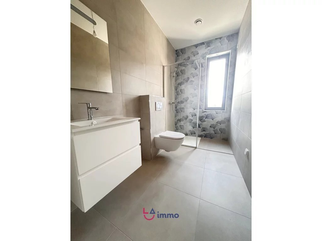 Apartment in Bertrange, Luxembourg District, Luxembourg 2 - 17526097