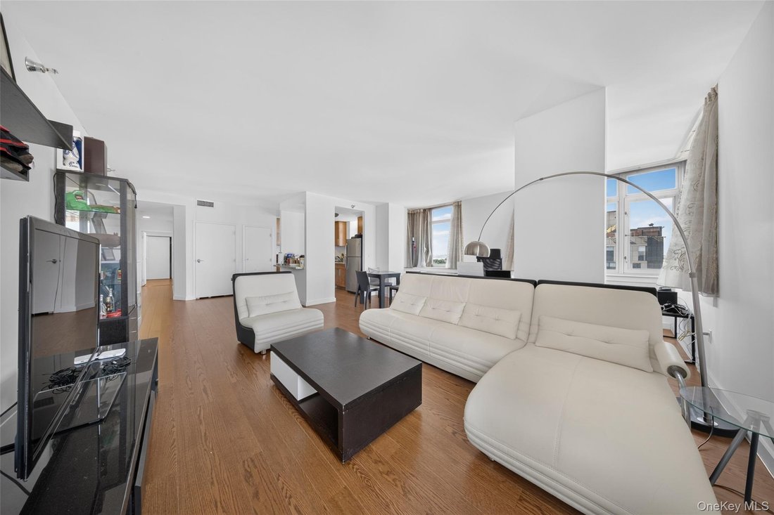 Condo in New York, New York, United States 5 - 18682177