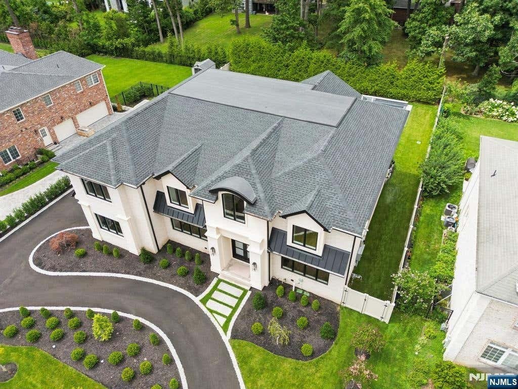 House in Englewood Cliffs, New Jersey, United States 2 - 18684299