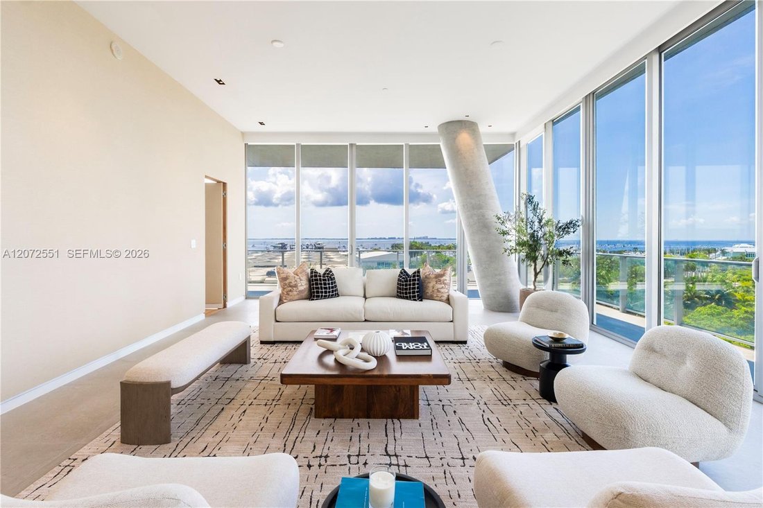 Condo in Miami, Florida, United States 3 - 18683236