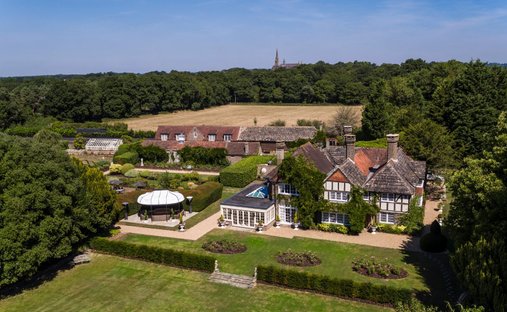 House in Shermanbury, England 1