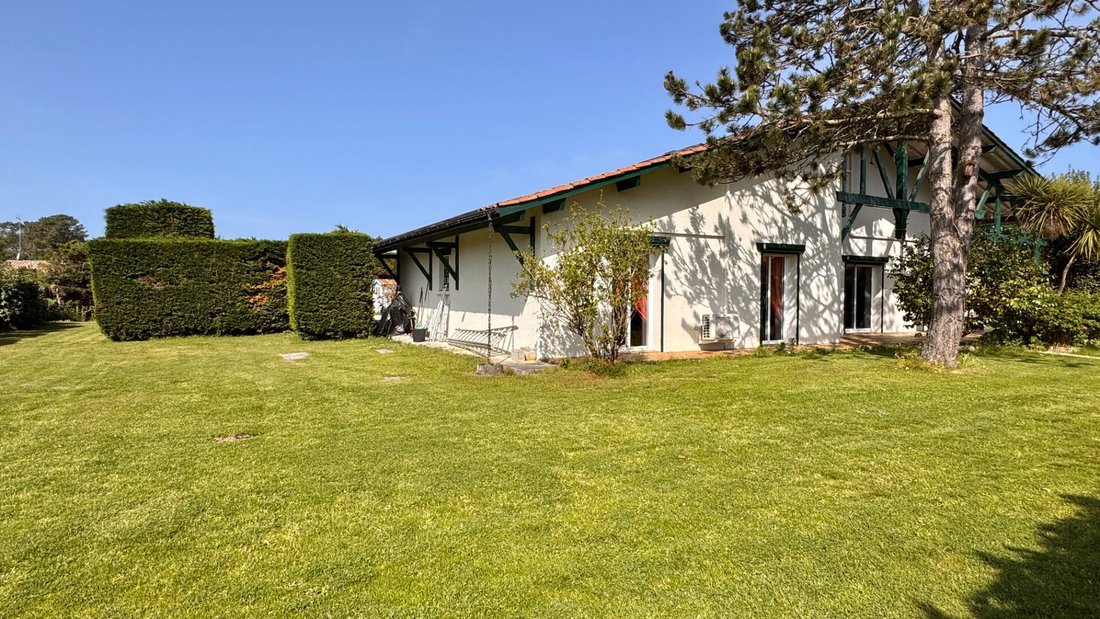 Villa in Lege Bourg, Lège-Cap-Ferret, France 5 - 18681547