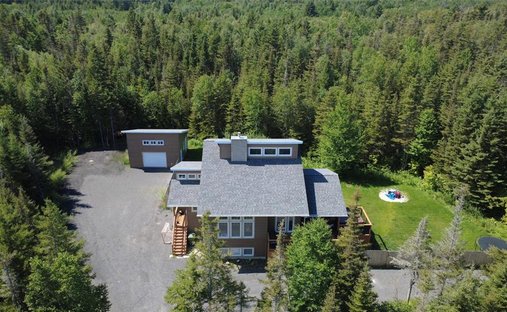 Maison à Deer Lake, Terre-Neuve-et-Labrador, Canada 1