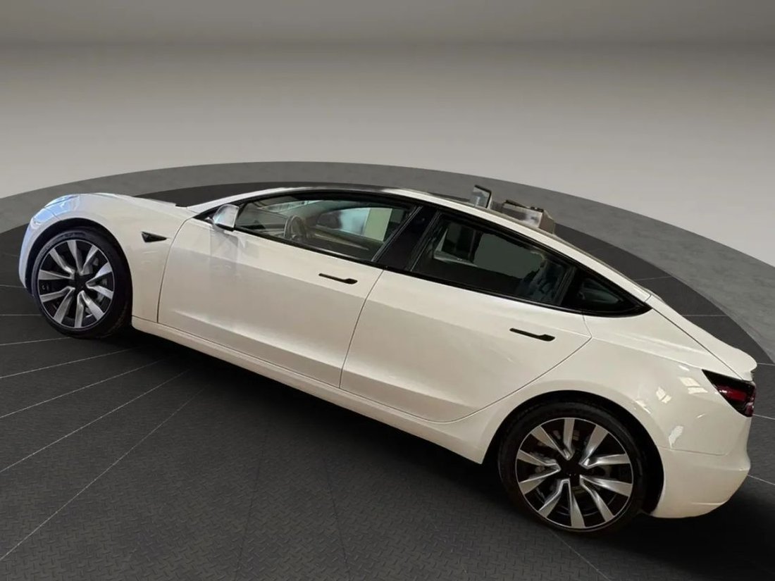 Sedan in Dallas, TX, United States 4 - 18683929