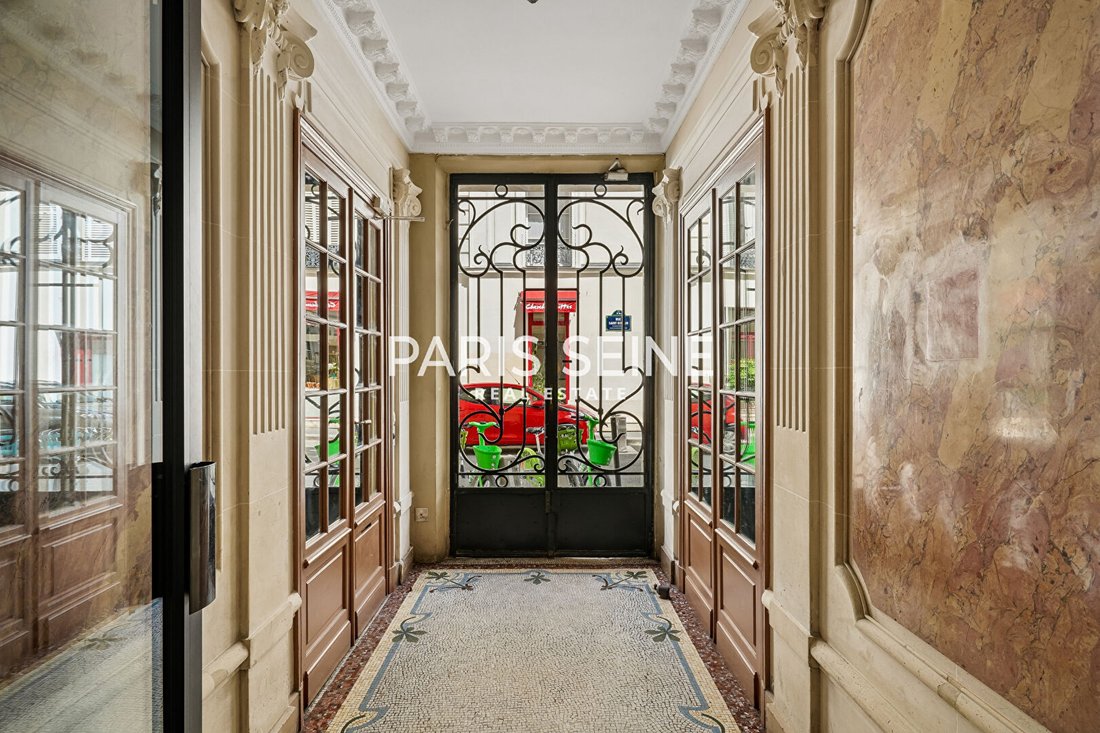 Apartment in Saint Placide, Paris 6e Arrondissement, Paris 5 - 18683954