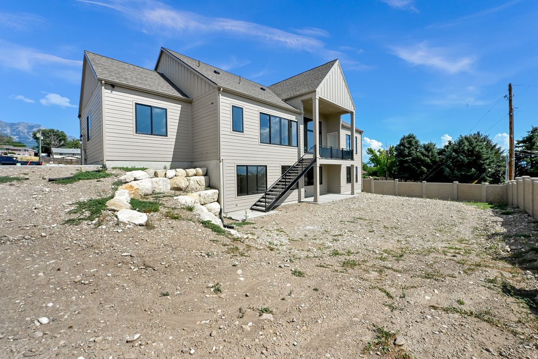 Orem, Utah, United States 2 - 18683400