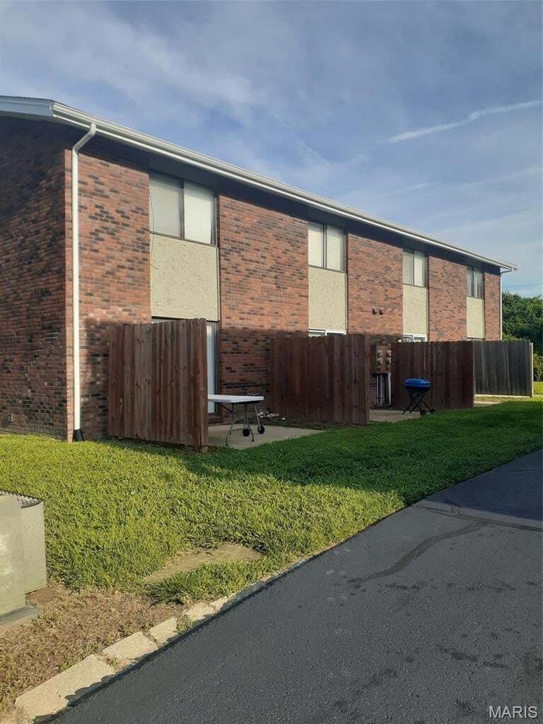 Swansea, Illinois, United States 2 - 18680393