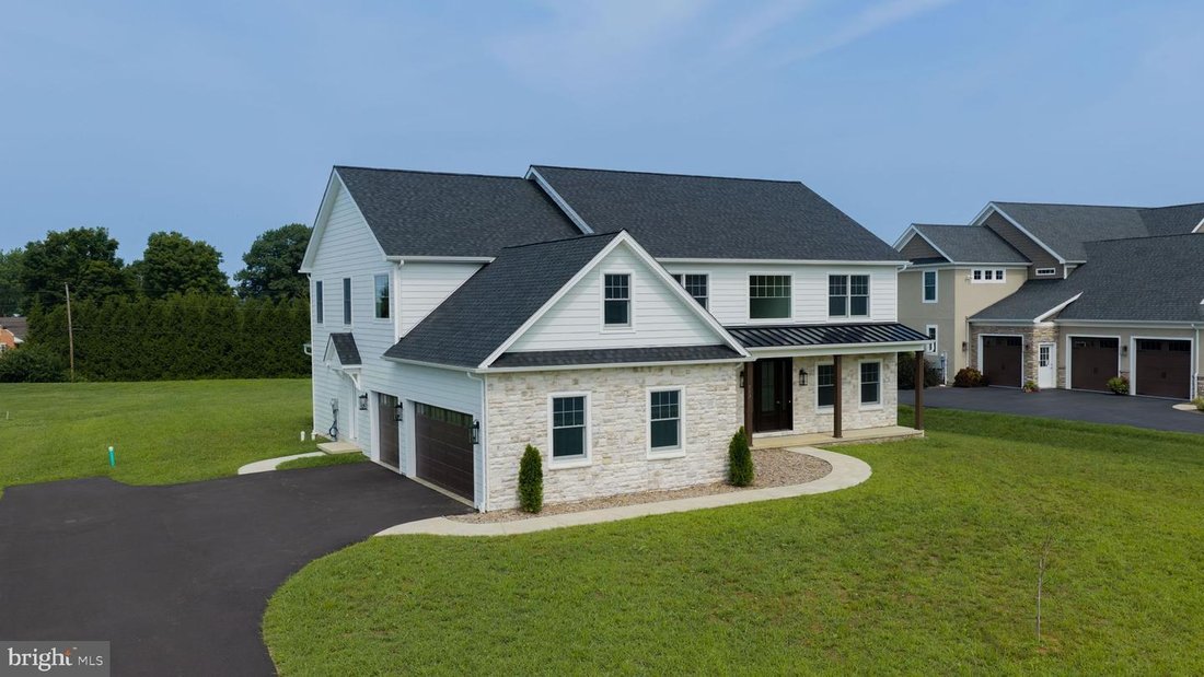 House in Lititz, Pennsylvania, United States 2 - 18680047