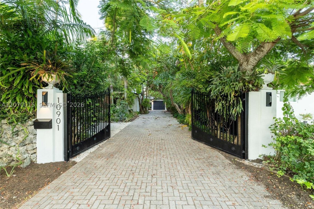 House in Miami, Florida, United States 2 - 18682357