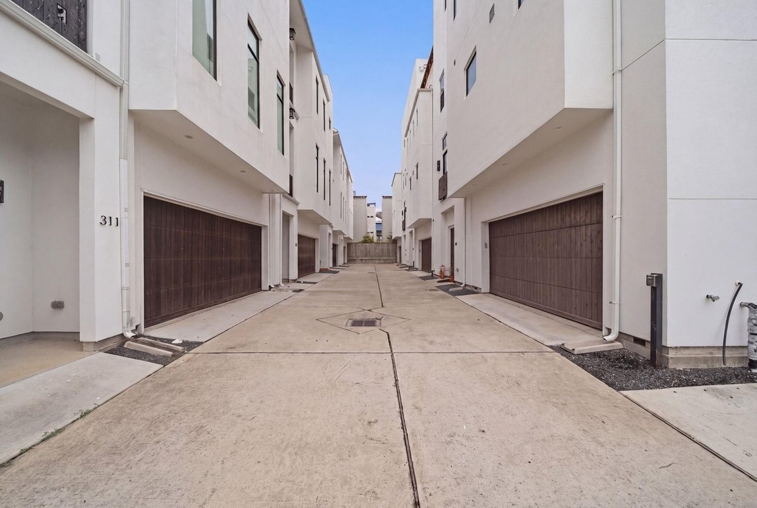 House in Houston, Texas, United States 3 - 18683255