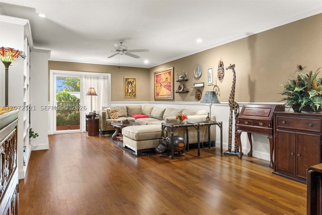 Condo in Miami, Florida, United States 1 - 18680454