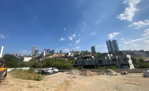 Land in Santa Catarina Yecahuitzotl, Mexico City, Mexico 1