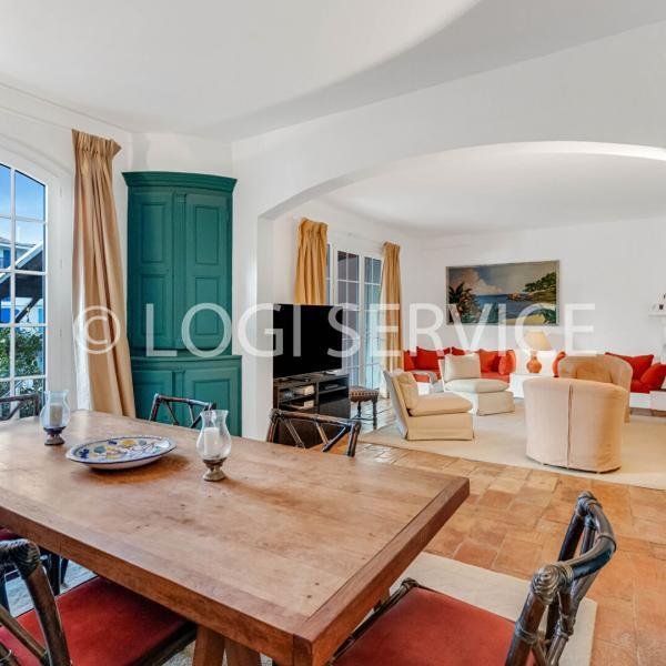 House in Grimaud, Provence-Alpes-Côte d'Azur, France 2 - 18013764