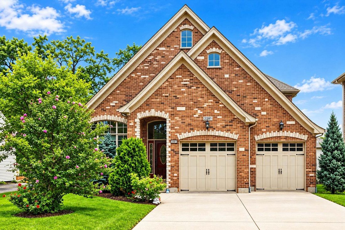 House in Des Plaines, Illinois, United States 1 - 18682651