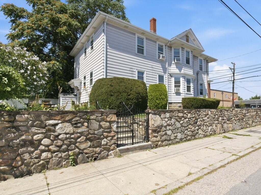 Andere in East Providence, Rhode Island, Vereinigte Staaten 3 - 18680258