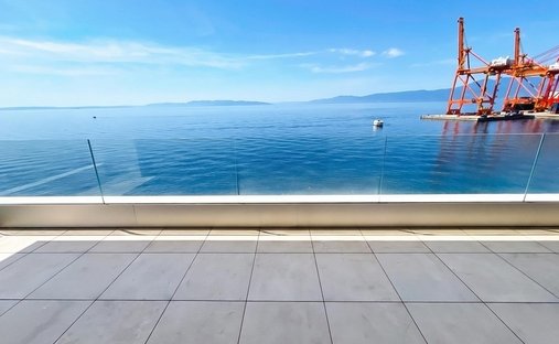 Apartment in Mjesni odbor Luka, Grad Rijeka, Primorje-Gorski Kotar County 1