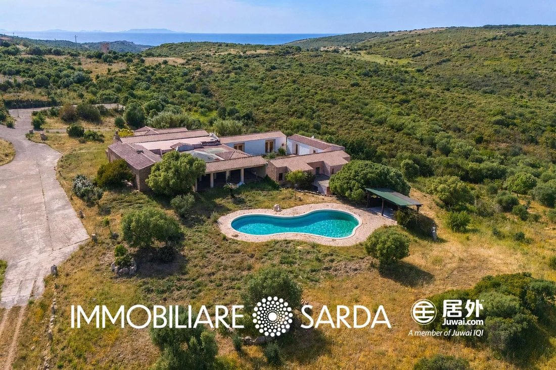 Villa in Trinita d'Agultu e Vignola, Sardinia, Italy 2 - 18683758