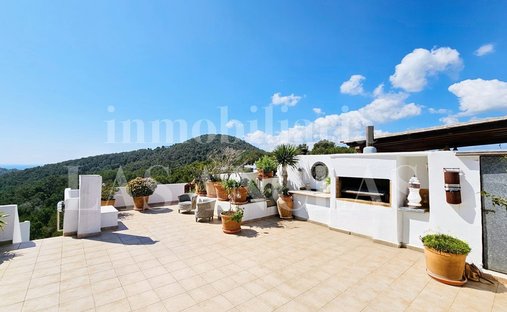 Attico a Santa Eulària des Riu, Isole Baleari, Spagna 1