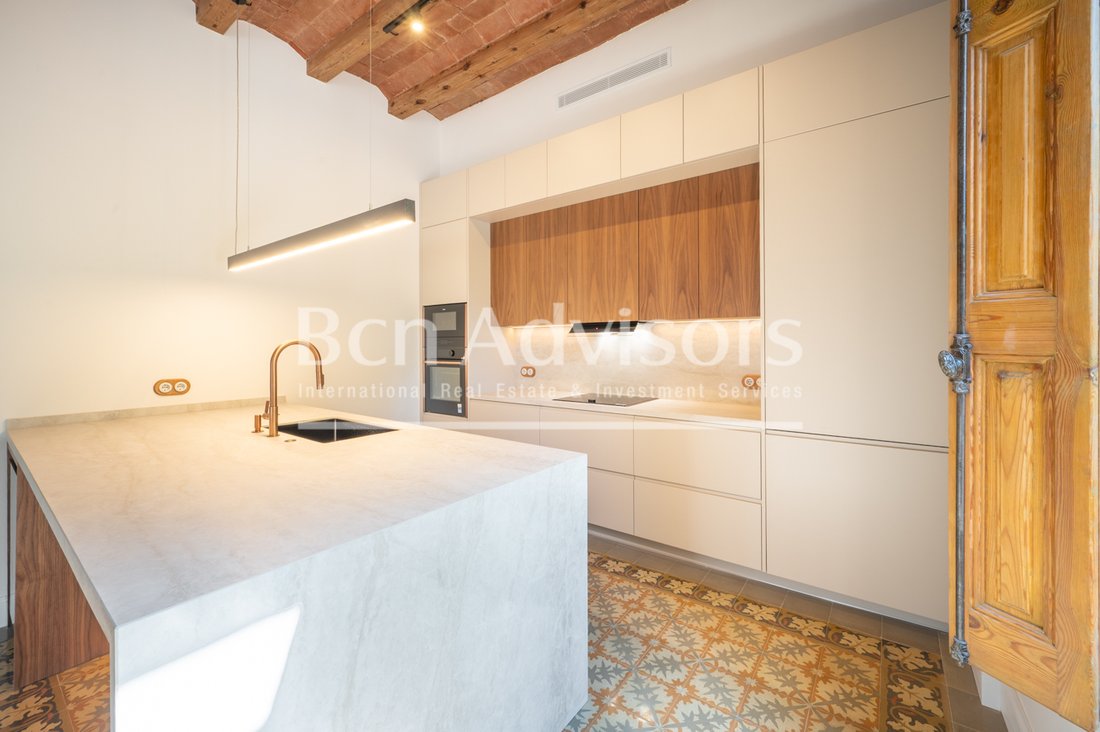 Apartment in Eixample, Barcelona, Spain 5 - 18683653
