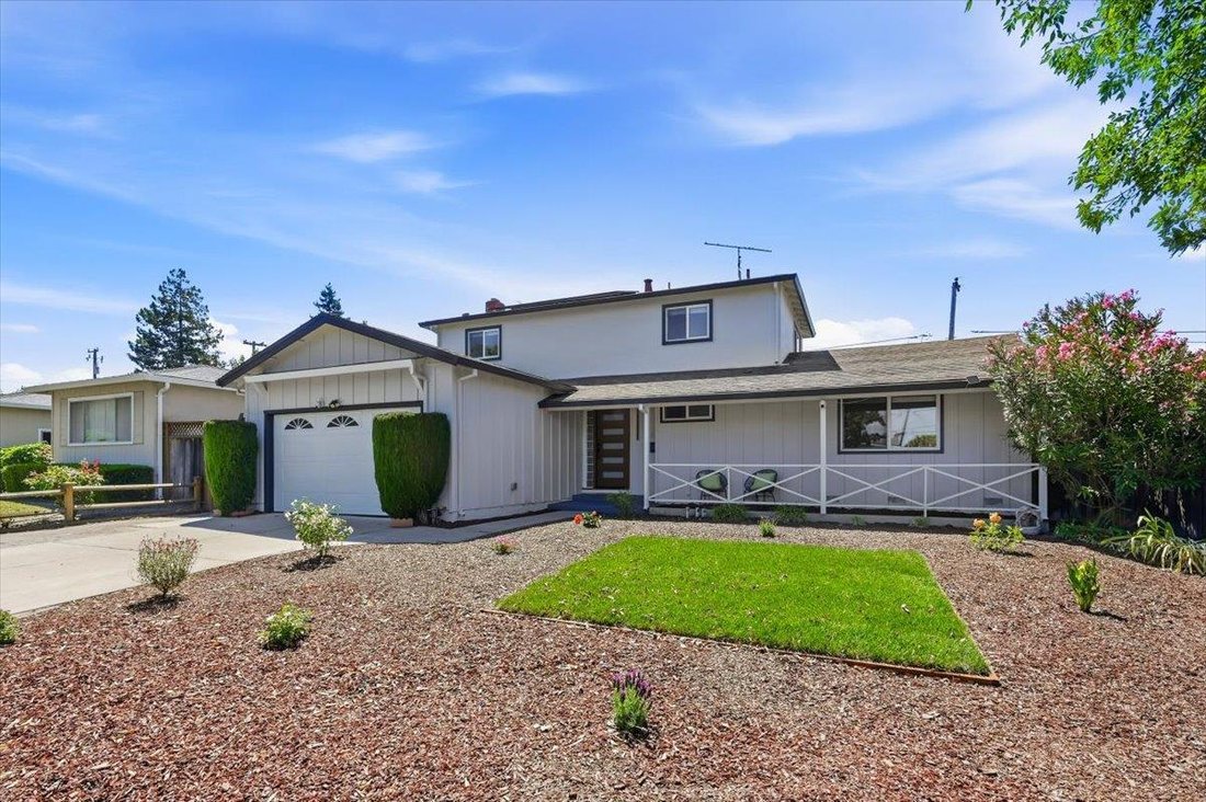 House in Saratoga, California, United States 3 - 18680360