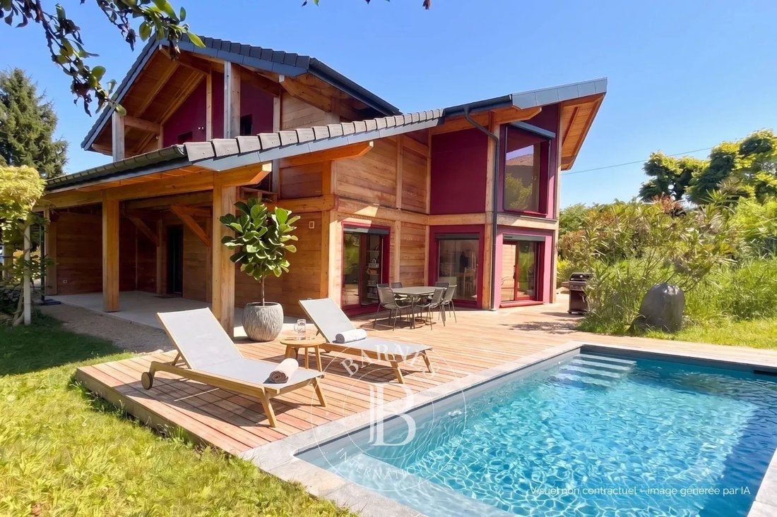 House in Evian-les-Bains, Auvergne-Rhône-Alpes, France 1 - 16984011