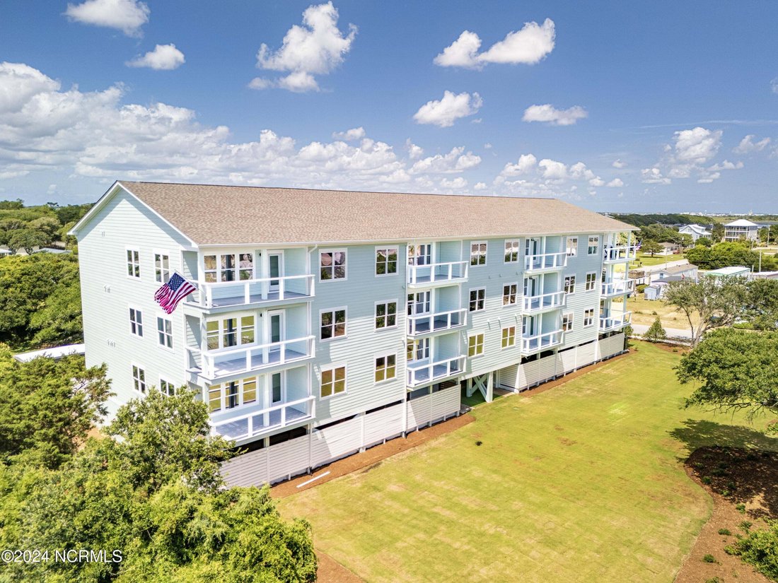 Condo in Pine Knoll Shores, North Carolina, United States 2 - 18683143