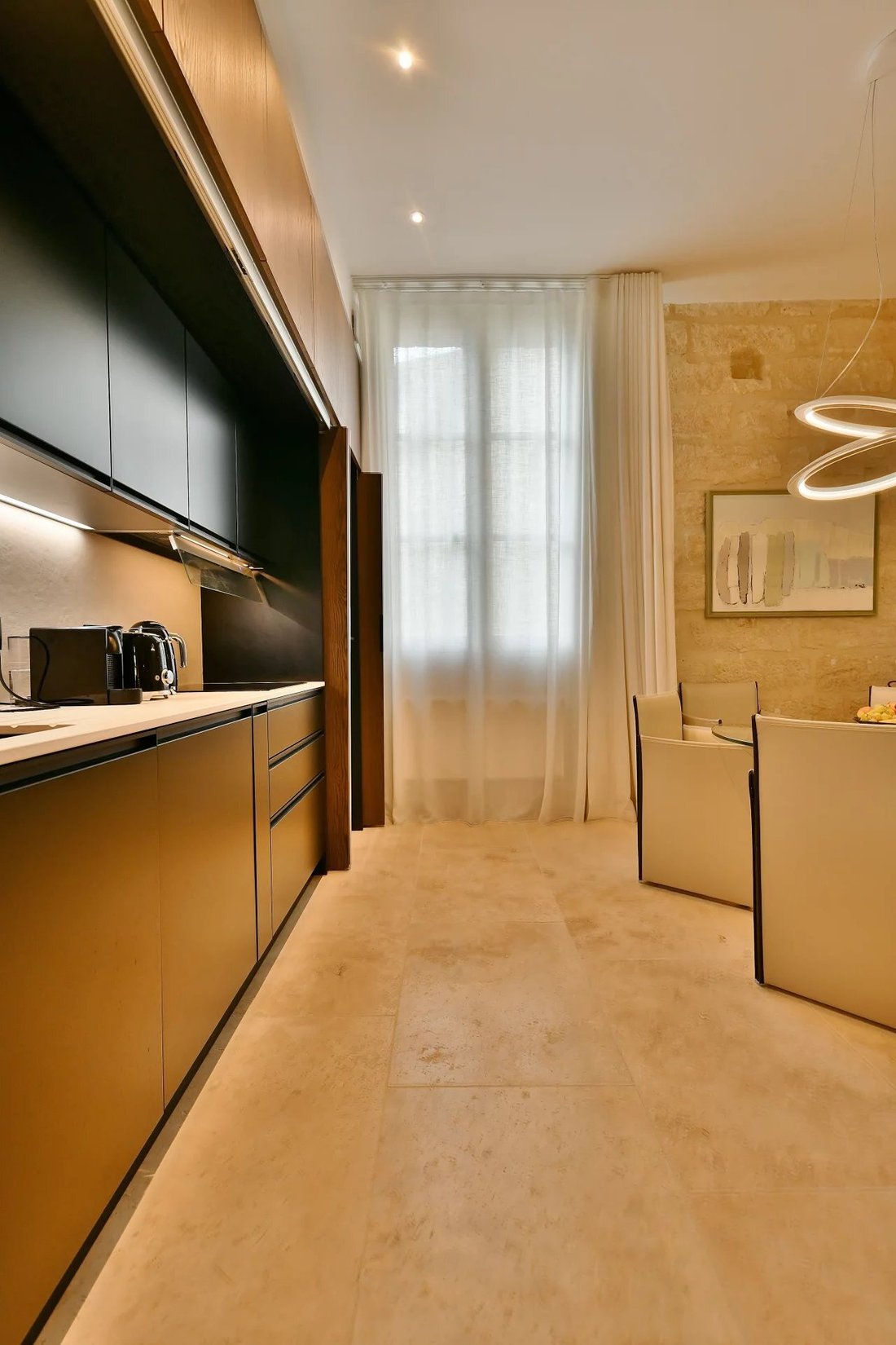 Apartment in Uzès, Occitania, France 2 - 18681403