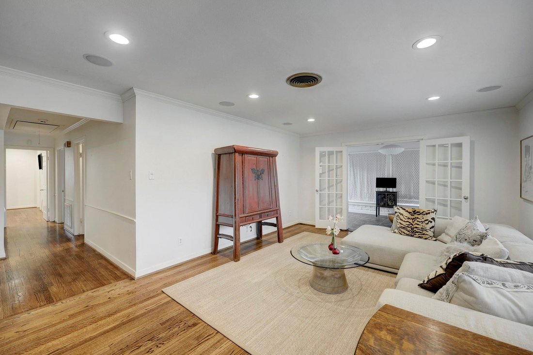 House in Houston, Texas, United States 4 - 18680964