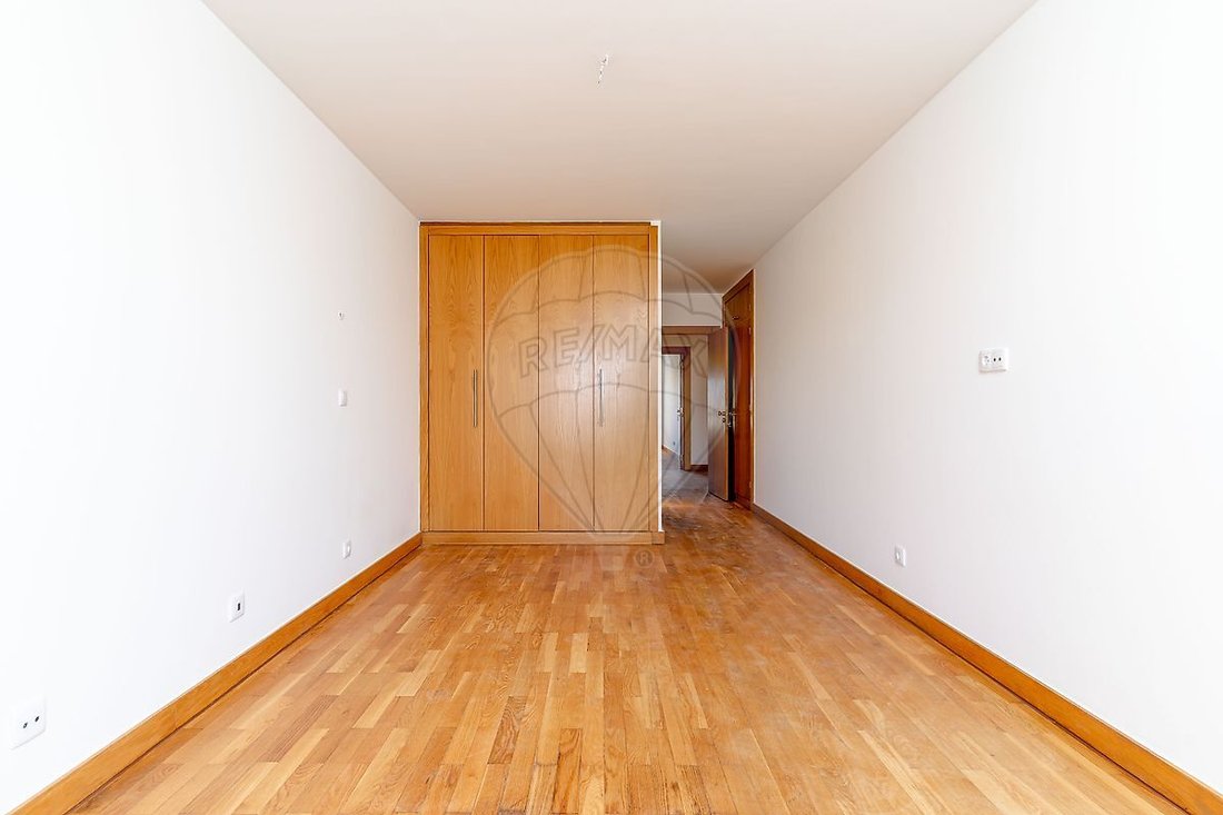 Apartment in Lumiar, Lisbon, Portugal 2 - 18680595