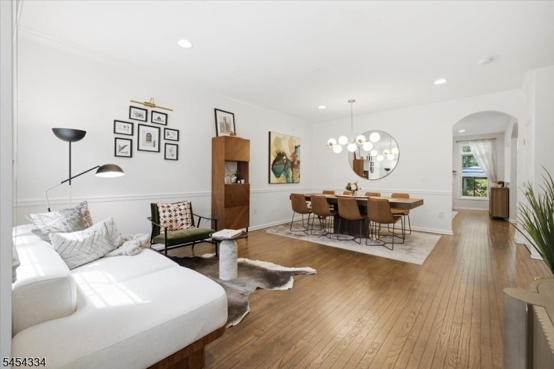 Condo in Cedar Grove, New Jersey, United States 2 - 18680665