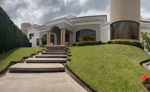 House in Quito, Pichincha, Ecuador 1